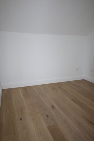 À LOUER – T3 de 81 m², Rue Brûle Maison, Place Jeanne d’Arc réf 749-001 - Photo 3