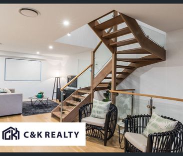 Stylish 3-Bedroom Townhome in Riverside Hawthorne - Photo 3