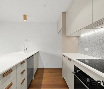 LUXURY APARTMENT IN THE HEART OF BRADDON - Photo 5