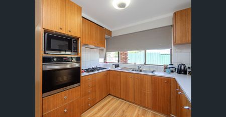 Freshly Painted Spacious Family Home for Rent (New Photos Coming Soon) - Photo 3