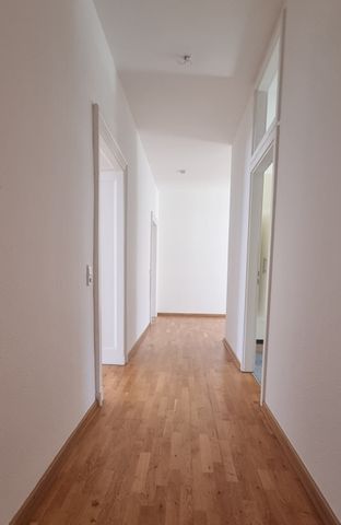 Blick aufs Wasser 4 -Zimmer-Wohnung in Toplage von Potsdam - Photo 3