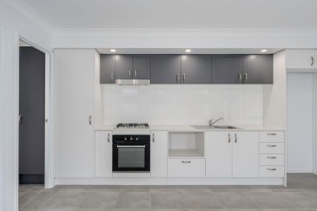 Modern and Comfortable - Photo 3