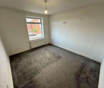 Seabank Road, Wallasey, CH44 - Photo 2