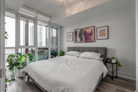 For Lease - 32 Davenport Road Unit# 1705, Toronto, Ontario - Photo 5