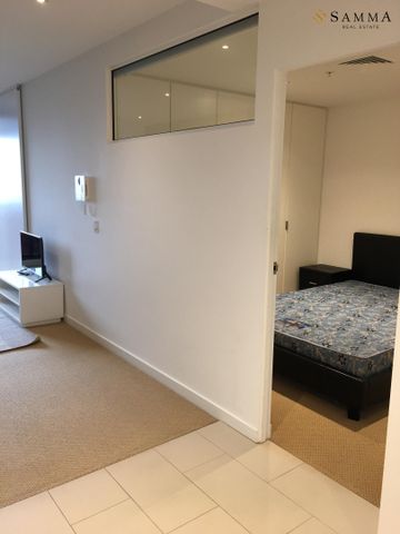 2517/551 Swanston St, Carlton VIC 3053 - Apartment For Rent | Domain - Photo 3