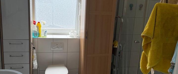 Helle 4-Zimmer-Wohnung mit Balkon und Keller in ruhiger Lage - Foto 1