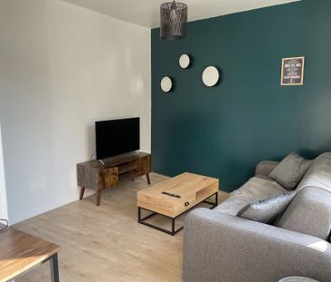 Location Appartement 1 pièces 20 m2 à Saint-Quentin - Photo 2