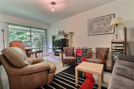 Location Appartement 2 pièces 49m² CHAMALIERES 63400 - Photo 2