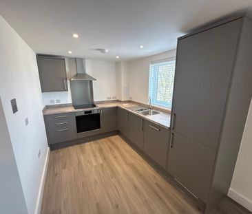 2 bedroom apartment to rent - Photo 2