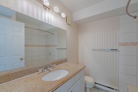 For Lease - 208 STRATAS Court, Kanata, Ontario - Photo 2