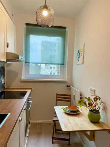 Vollmöblierte sonnige sanierte 2-Zimmer Wohnung Berlin Zehlendorf - Foto 5