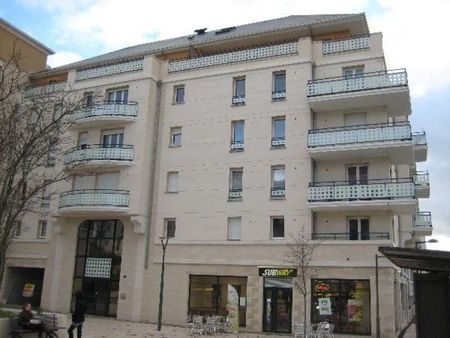 Location Appartement 3 pièces 69m² ORLEANS 45000 - Photo 4