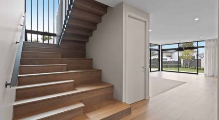 Elevate your lifestyle with this exquisite 4 bedroom townhouse - Photo 4