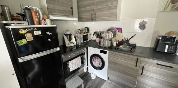 Location Appartement 2 pièces 31m² ORLEANS 45000 - Photo 2
