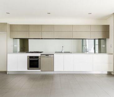 54 Formosa | Top Floor, North Facing - Photo 5