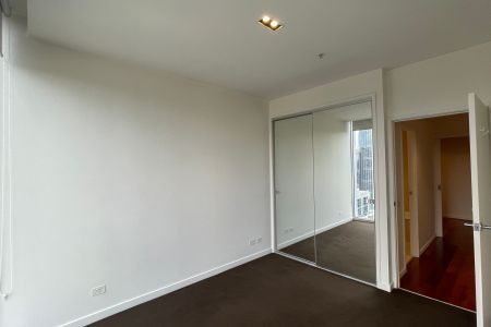 Luxury living in the heart of Melbourne CBD - Photo 4