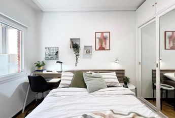 Calle Pedro Heredia, Madrid, Community of Madrid 28028