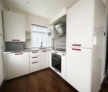 2 bedroom maisonette to rent - Photo 2