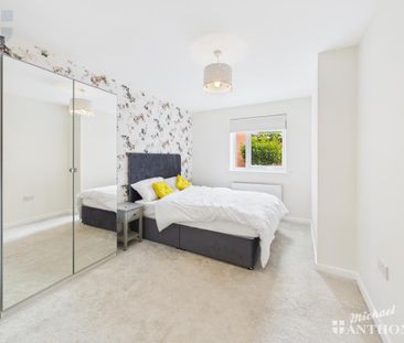 2 bedroom ground floor flat to rent - Photo 3