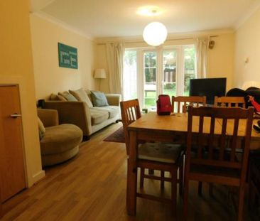 4 bedroom townhouse to rent - Photo 1