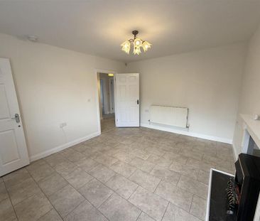 2 bedroom maisonette to rent - Photo 3