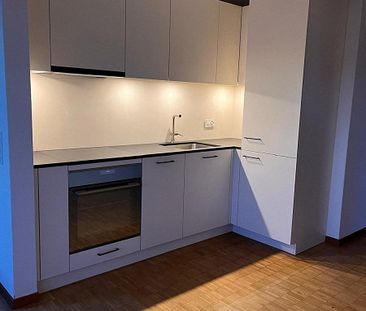 Topsanierte Wohnung im Herzen von Lyss - Foto 1
