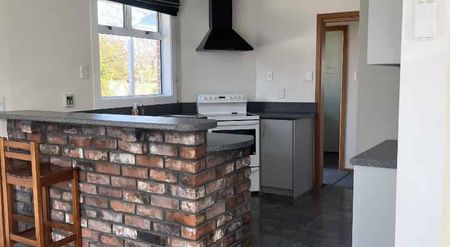 West Gore, 3 Bedroom - $520 pw - Photo 5