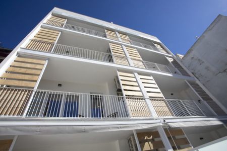 Piso de lujo en Valencia centro con terraza - Photo 3