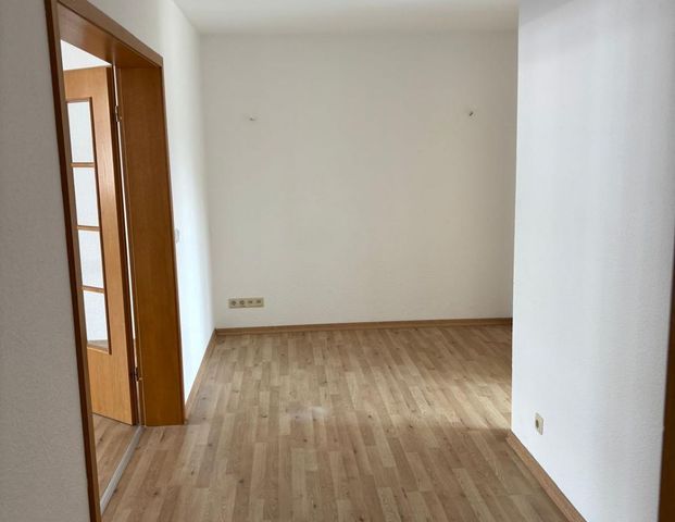 Große 3 Zimmerwohnung im 2.Obergeschoß in zentraler Lage von Wilhelmshaven - Photo 1