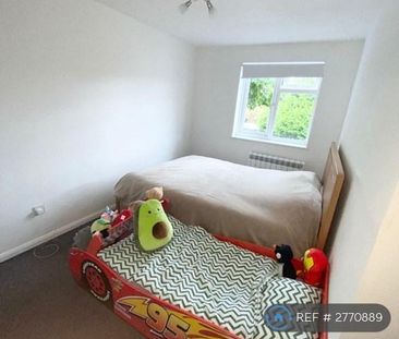 2 bedroom maisonette to rent - Photo 3