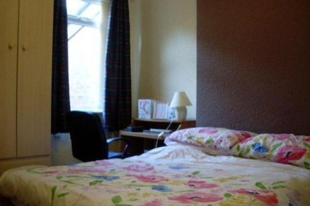 5 Bed - Brookdale Road, Off Smithdown Rd, Liverpool, L15 - Photo 4