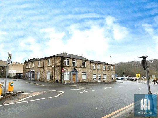 1 bedroom in a house share to rent - Photo 1