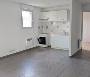 Location Appartement 3 pièces 60m² ST PIERRE DU MONT 40280 - Photo 5
