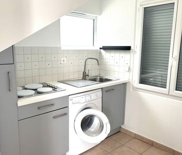 AIX EN PROVENCE - T1 proche du centre avec extérieur - Photo 3