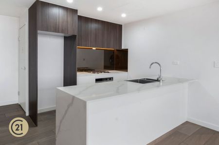 Modern 2 Bedroom Unit in An Ideal Location - Photo 2