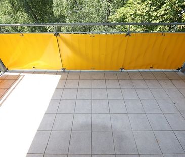 - - - ! ! ! EINBAUKÜCHE - - - BALKON - - - DACHGESCHOSS ! ! ! - - - - Photo 3