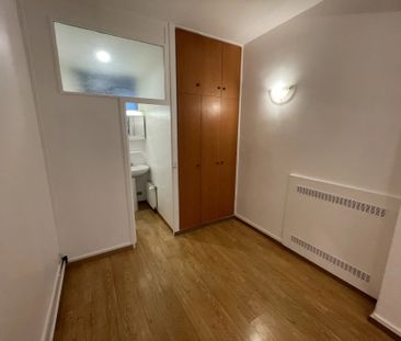Location Appartement 1 pièce 34m² BOULOGNE BILLANCOURT 92100 - Photo 5