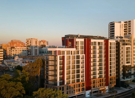Luxury 3-Bedroom Apartment with Stunning Views in the Heart of Hurstville - Photo 3