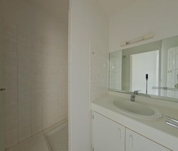 Location Appartement 1 pièce 23m² POITIERS 86000 - Photo 2