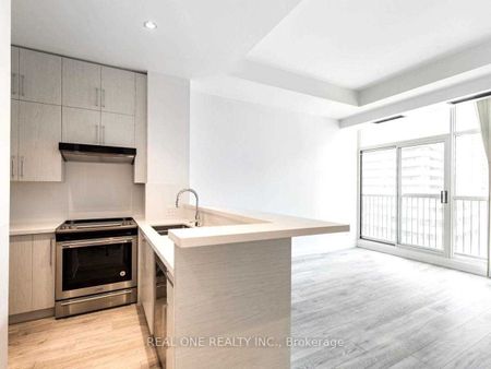 Eight Wellesley Lofts , #1008 - Photo 2