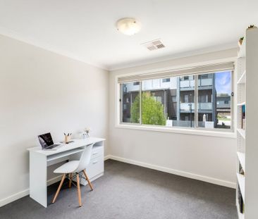 18/1 Gifford Street,Coombs - Photo 5