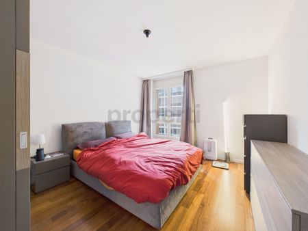 Elegant 2.5-room furnished apartment in Wiedikon - Photo 2