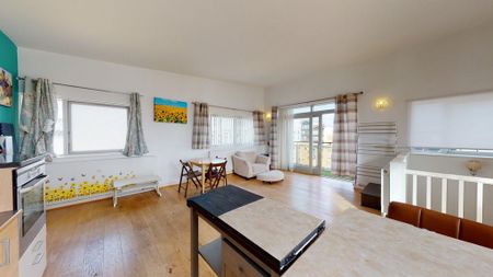 2 bedroom apartment to rent - Photo 3