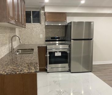 For Lease - 32 Helderman Street, Caledon, Ontario - Photo 6