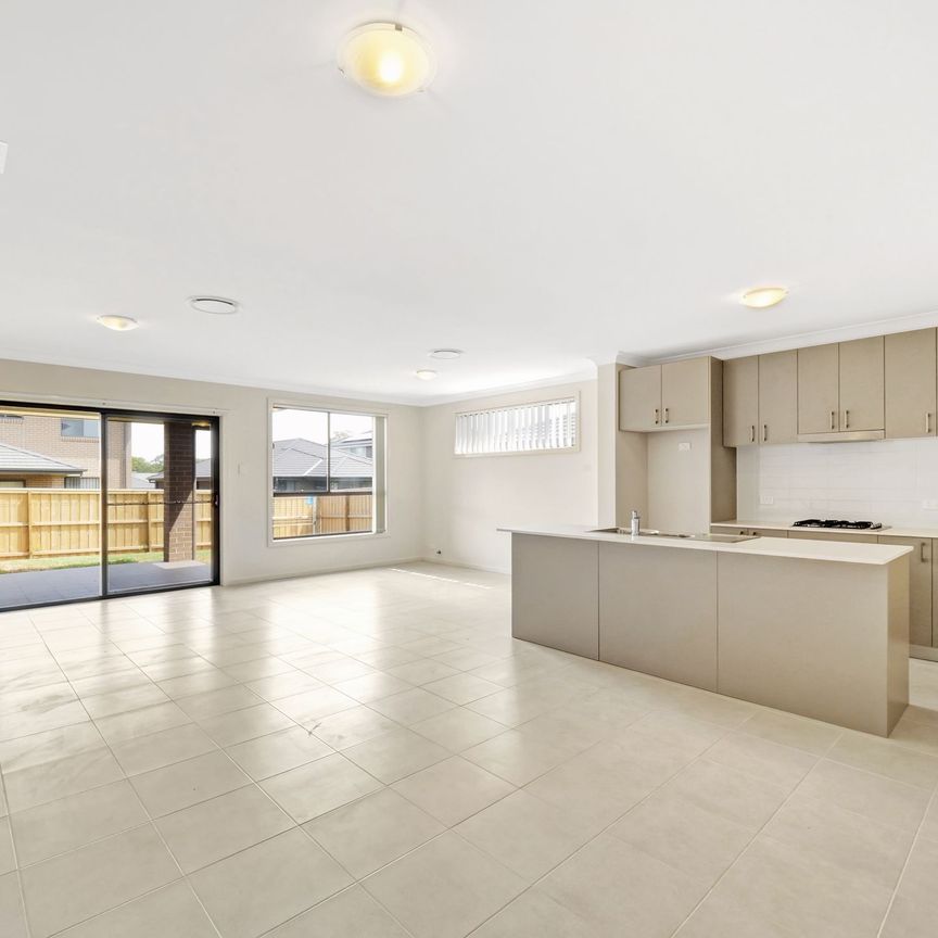 Apply Now - Century 21 | the Paramount Group - Photo 1