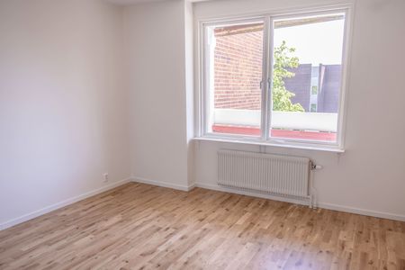 Revärgatan 2 - Foto 2