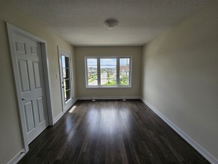 For Lease - 205 MELODY Lane, Thorold, Ontario - Photo 3