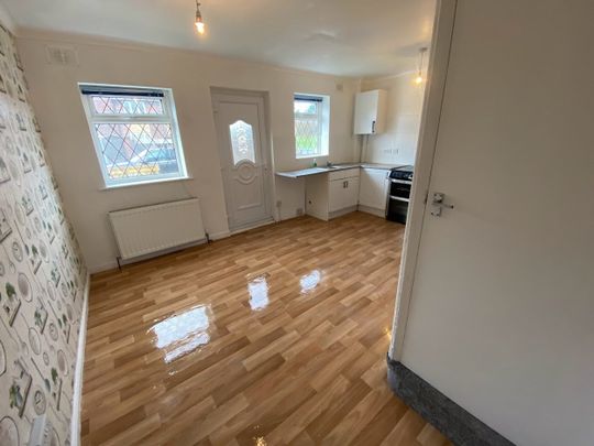 2 Bed Terraced House, Longroyd Street North, LS11 - Photo 1