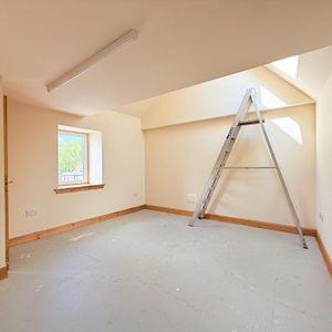 Property to rent - Photo 3