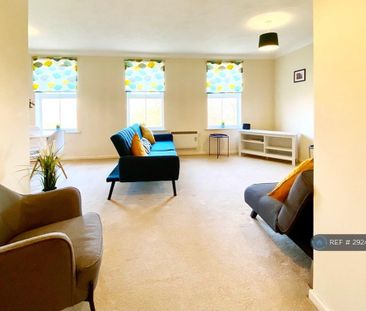 2 bedroom flat to rent - Photo 2